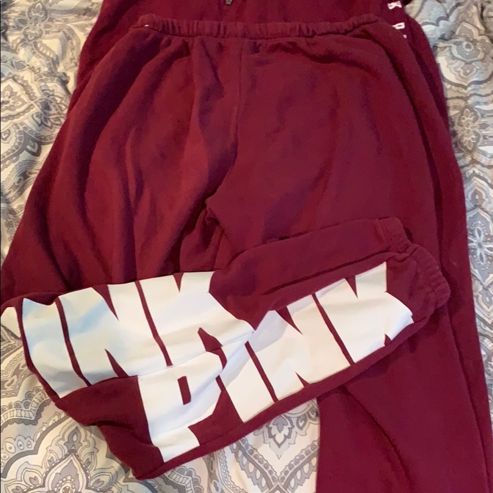 Victoria’s Secret full set maroon. Size small set - Picture 5 of 5
